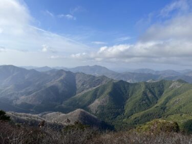 先日、兵庫県丹波篠山市・白髪岳と周辺の山へ行ってきました！